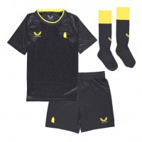 Camiseta Everton Ashley Young #18 Visitante Equipación para niños 2024-25 manga corta (+ pantalones cortos)